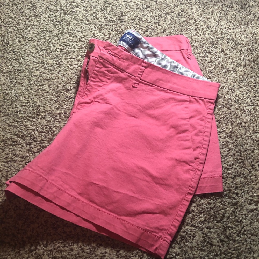 Old Navy Everyday Shorts 3”